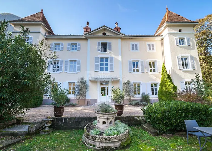 Château De Chaulnes Noyarey