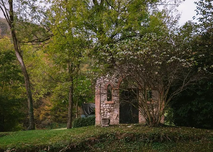 Château De Chaulnes Noyarey